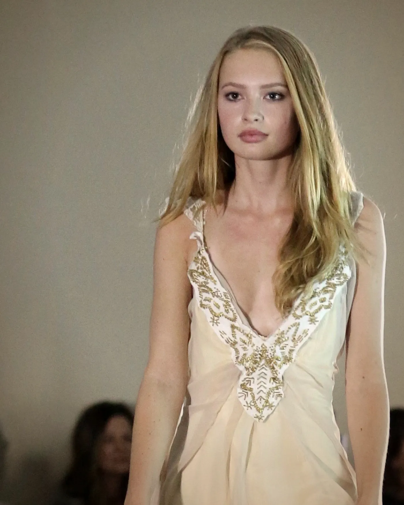 Cream lace wedding gown by Kites by Carla Manuel